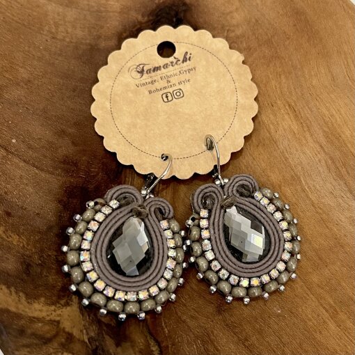 korálkové náušnice visací šedé